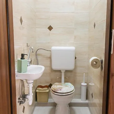 Bor, Villa, Sóstó Nyíregyháza