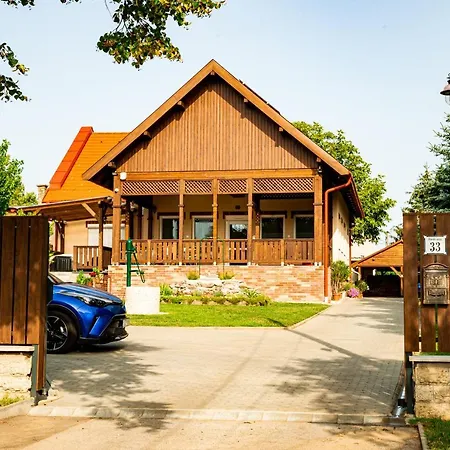 Bor, Villa, Sosto Mestecǎneşti