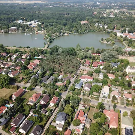 Bor, Villa, Sosto Apartament