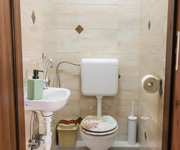 Bor, Villa, Sosto Nyíregyháza