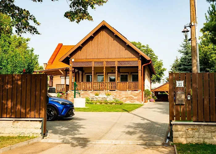 Bor, Villa, Sosto Ньиредьхаза
