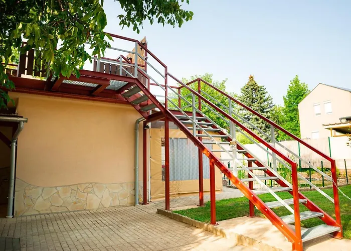 Bor, Villa, Sosto * Ньиредьхаза